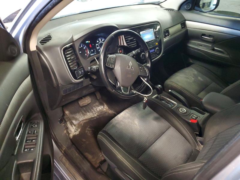 2016 Mitsubishi Outlander მანქანა იყიდება აუქციონზე, vin: JA4AZ3A35GZ002041, აუქციონის ნომერი: 52554936