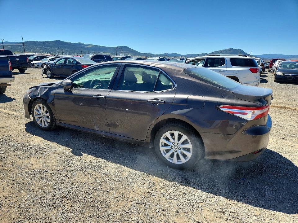 52911176 :رقم المزاد ، JTNB11HK2J3005956 vin ، 2018 Toyota Camry مزاد بيع