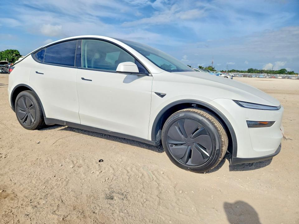 2026 Tesla Model Y მანქანა იყიდება აუქციონზე, vin: 7SAYGDEE3TA405916, აუქციონის ნომერი: 52926496