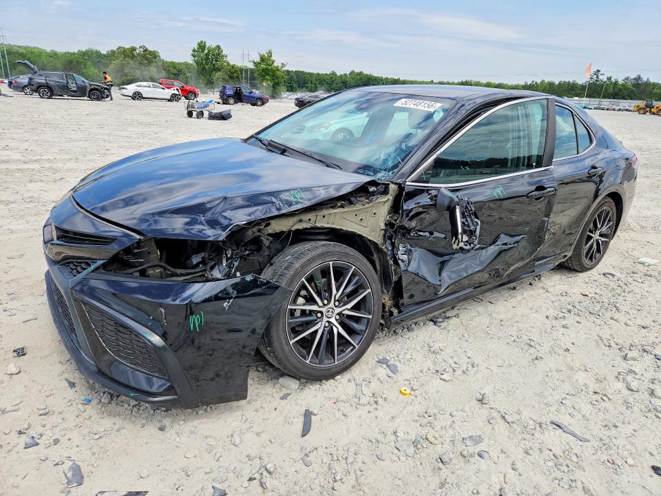 Aukcja sprzedaży 2022 Toyota Camry, vin: 4T1G11AK0NU677417, numer aukcji: 52748156