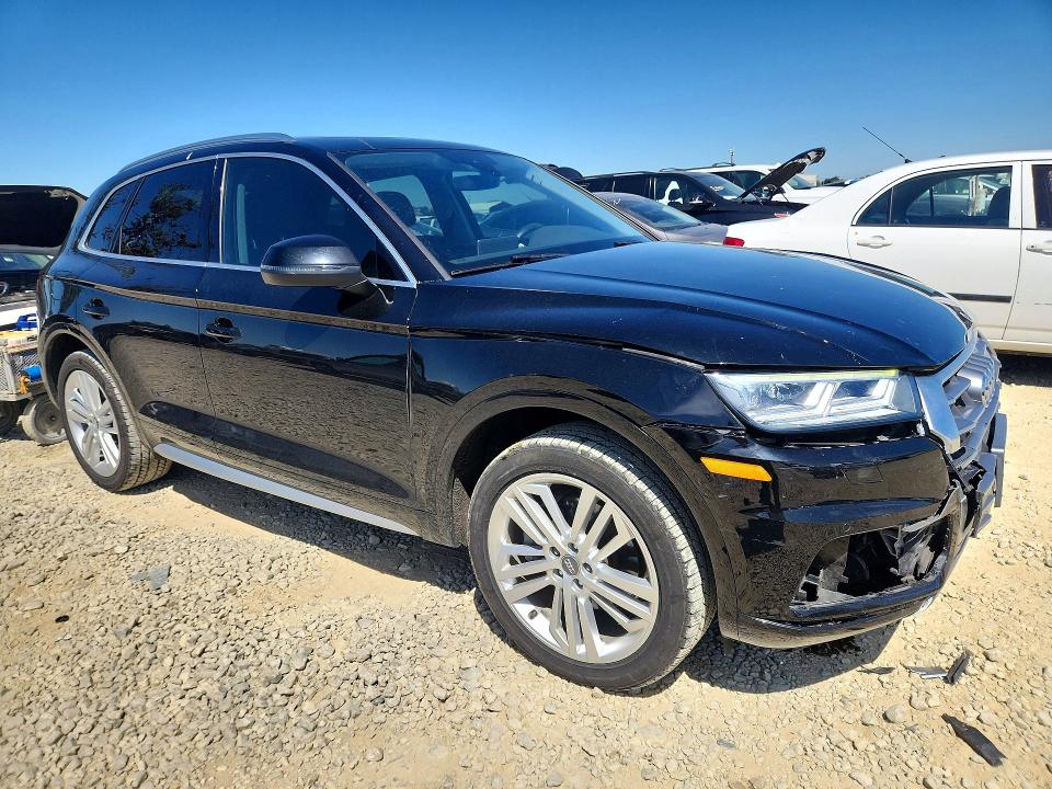 53038656 :رقم المزاد ، WA1BNAFY5J2020015 vin ، 2018 Audi Q5 مزاد بيع