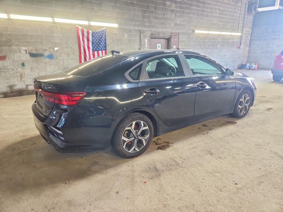 Продаж на аукціоні авто 2021 Kia Forte, vin: 3KPF24AD6ME284387, номер лоту: 54707896