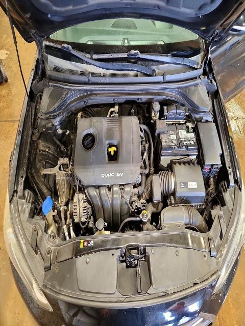 2017 Hyundai Elantra მანქანა იყიდება აუქციონზე, vin: 5NPD84LF3HH067465, აუქციონის ნომერი: 54865706