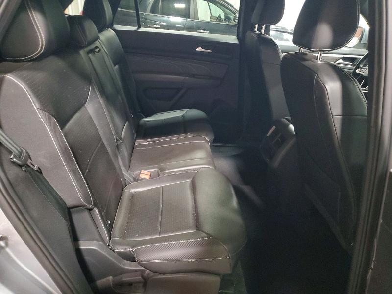 2021 Volkswagen Atlas Cross Sport მანქანა იყიდება აუქციონზე, vin: 1V2KE2CA8MC215252, აუქციონის ნომერი: 53433296