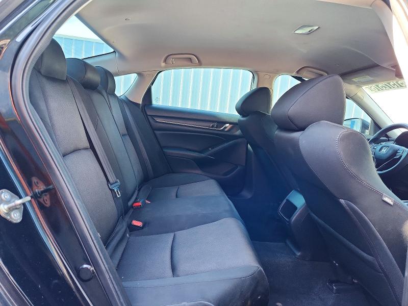 Продажа на аукционе авто 2018 Honda Accord, vin: 1HGCV1F1XJA163417, номер лота: 51572576