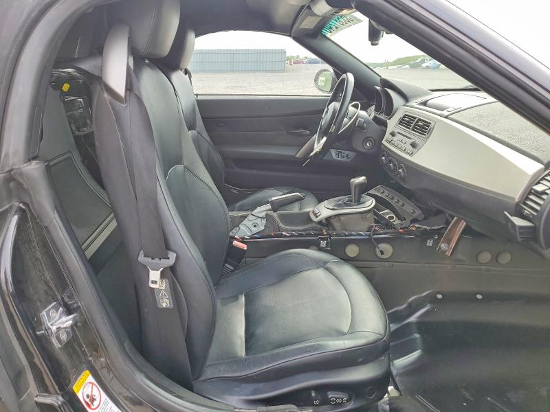 55581246 :رقم المزاد ، 4USBT53433LT22916 vin ، 2003 Bmw Z4 مزاد بيع