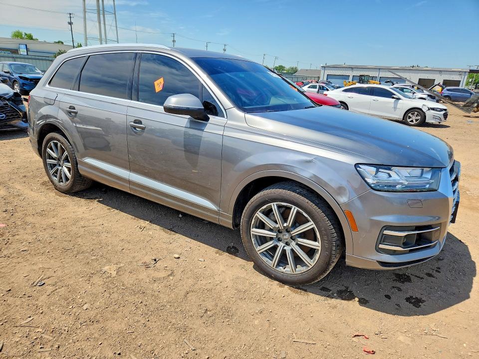 Продажа на аукционе авто 2018 Audi Q7, vin: WA1VAAF79JD001603, номер лота: 55131036