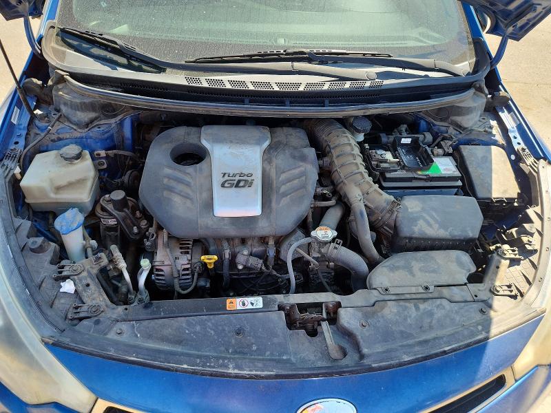 52176866 :رقم المزاد ، KNAFZ6A31F5271475 vin ، 2015 Kia Forte مزاد بيع