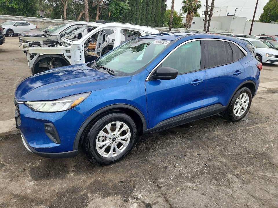 52273916 :رقم المزاد ، 1FMCU0GN4PUA42267 vin ، 2023 Ford Escape مزاد بيع