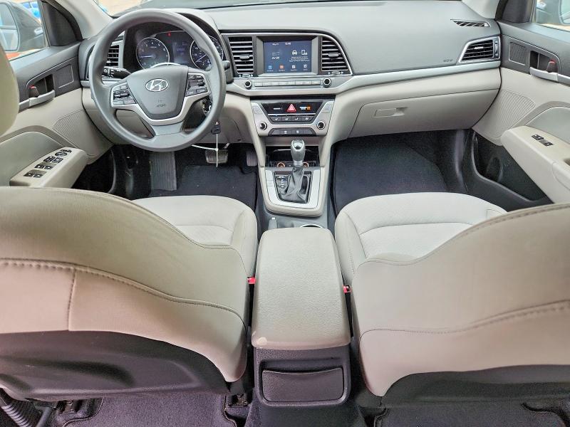 54703636 :رقم المزاد ، 5NPD84LF9HH103045 vin ، 2017 Hyundai Elantra مزاد بيع
