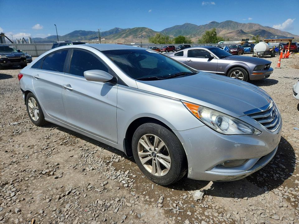2013 Hyundai Sonata მანქანა იყიდება აუქციონზე, vin: 5NPEB4AC0DH638242, აუქციონის ნომერი: 54424006