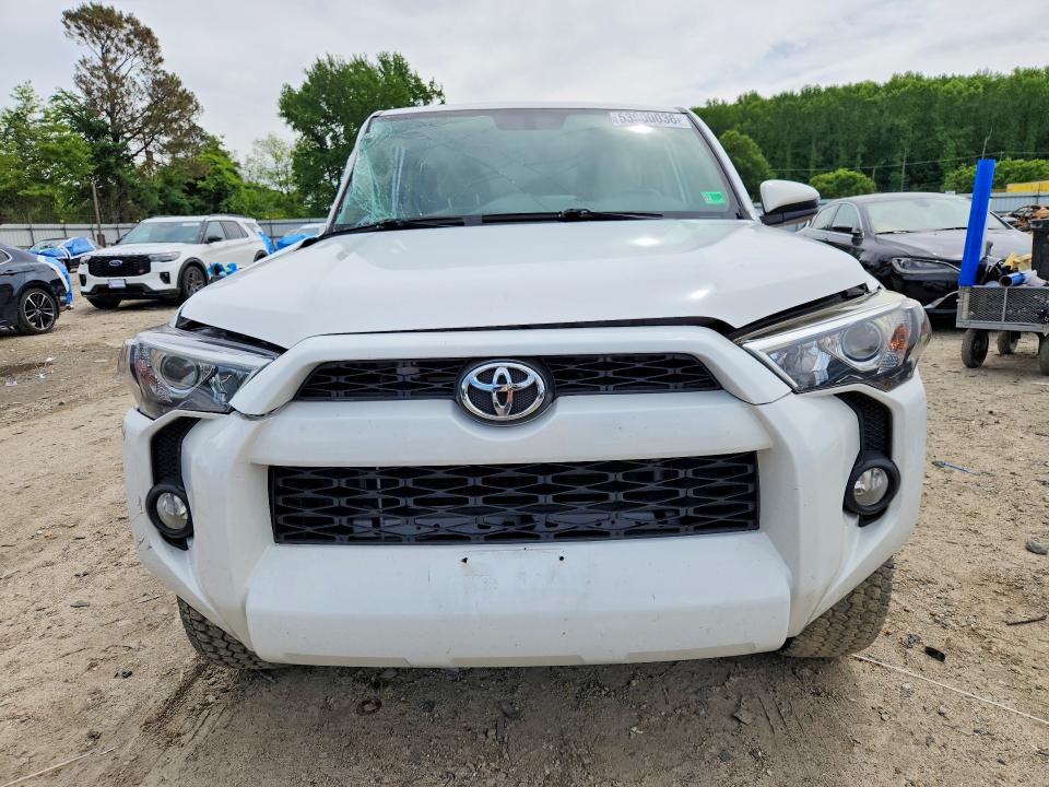 53000036 :رقم المزاد ، JTEBU5JR2G5383522 vin ، 2016 Toyota 4runner مزاد بيع