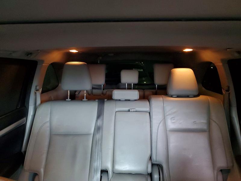 53979016 :رقم المزاد ، 5TDKKRFH2FS099673 vin ، 2015 Toyota Highlander مزاد بيع