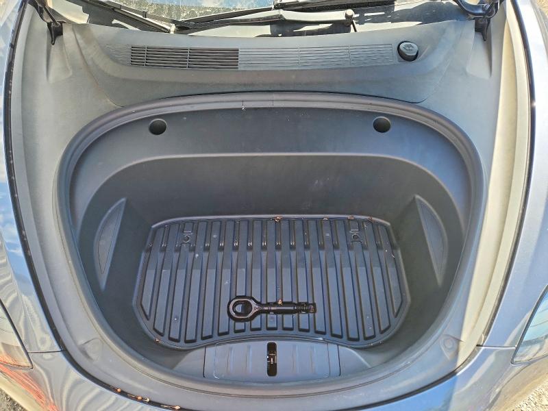 2022 Tesla Model 3 მანქანა იყიდება აუქციონზე, vin: 5YJ3E1EA9NF369356, აუქციონის ნომერი: 53782146
