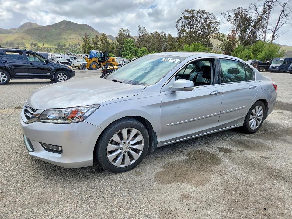 2013 Honda Accord მანქანა იყიდება აუქციონზე, vin: 1HGCR3F94DA007450, აუქციონის ნომერი: 55141346