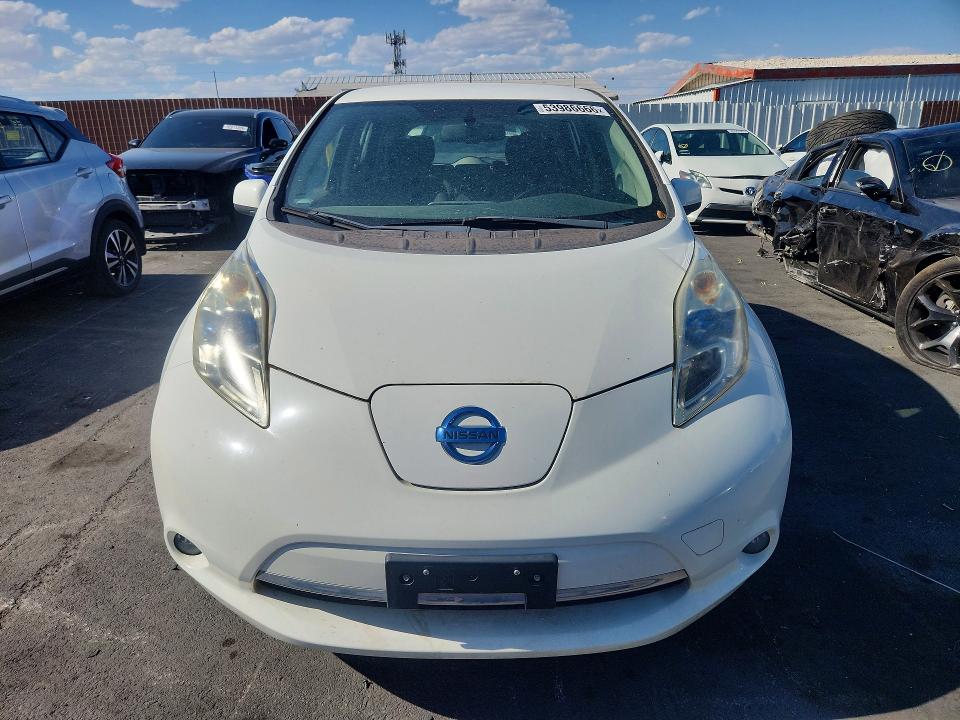 53986666 :رقم المزاد ، 1N4AZ0CPXFC326470 vin ، 2015 Nissan Leaf مزاد بيع