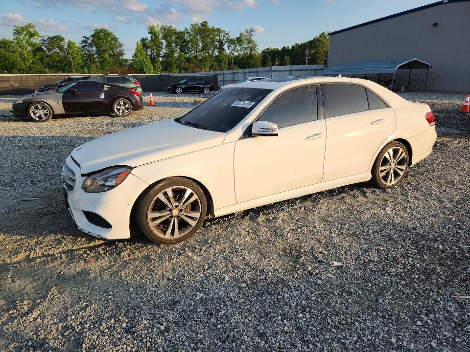 53901546 :رقم المزاد ، WDDHF5KB9EB025042 vin ، 2014 Mercedes-benz E مزاد بيع