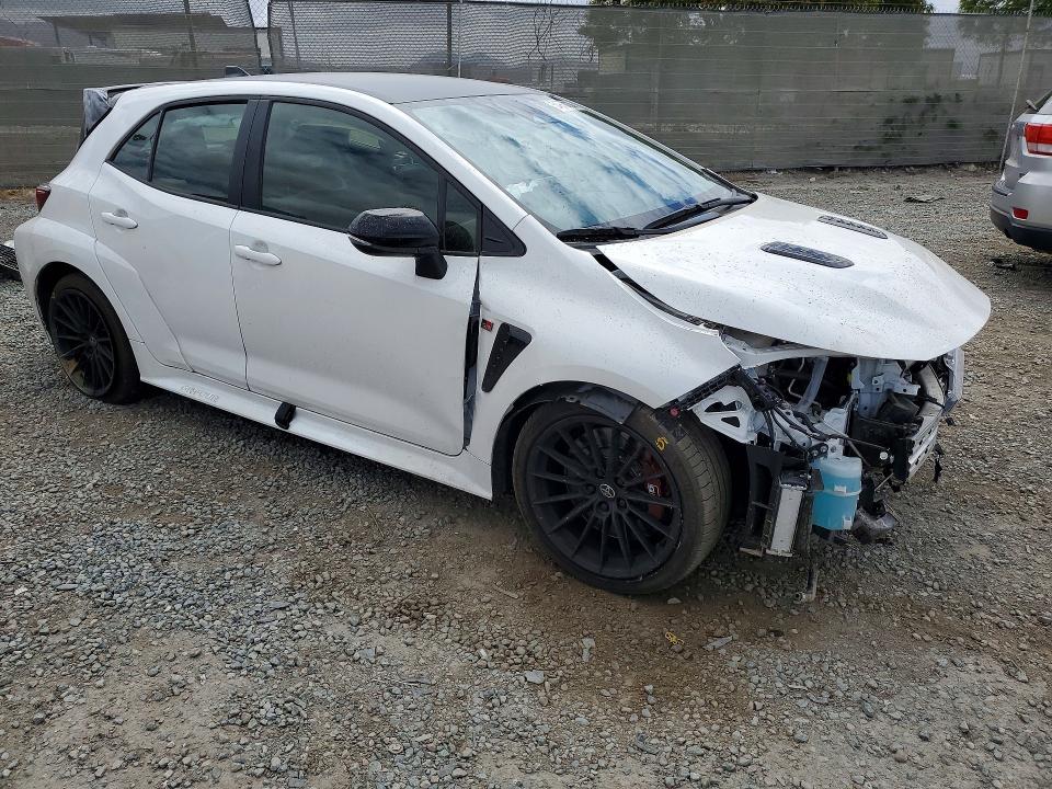 2026 Toyota Gr Corolla მანქანა იყიდება აუქციონზე, vin: JTNABAAE9TA023737, აუქციონის ნომერი: 54978136
