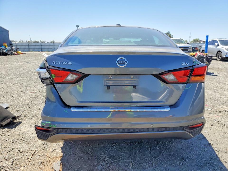 54006606 :رقم المزاد ، 1N4BL4DV7NN413742 vin ، 2022 Nissan Altima مزاد بيع