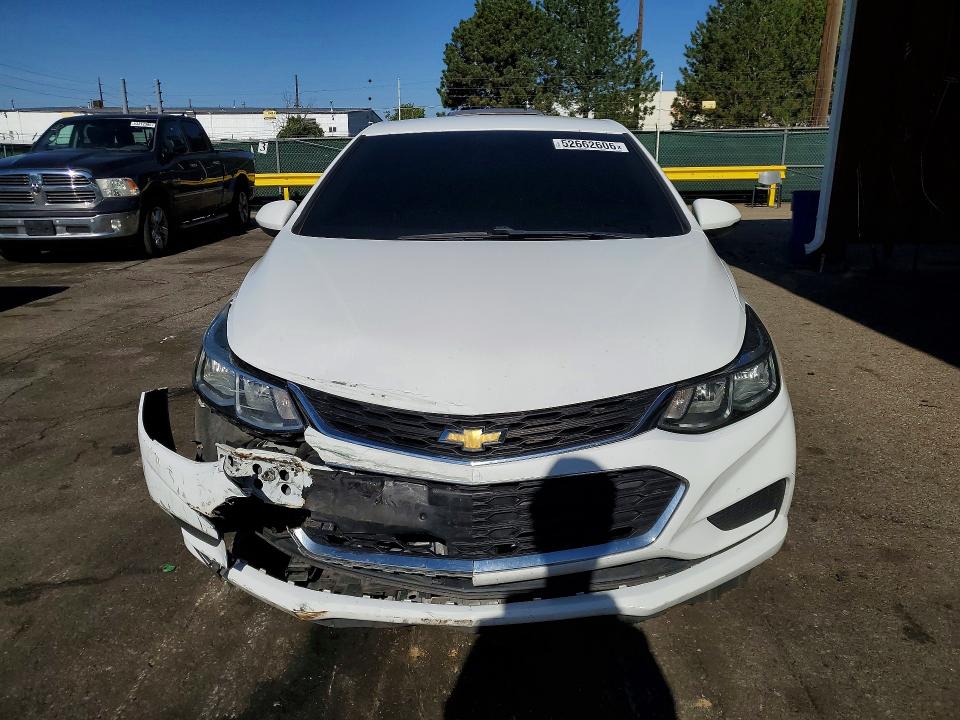 Продаж на аукціоні авто 2017 Chevrolet Cruze, vin: 1G1BA5SM1H7155882, номер лоту: 52662606