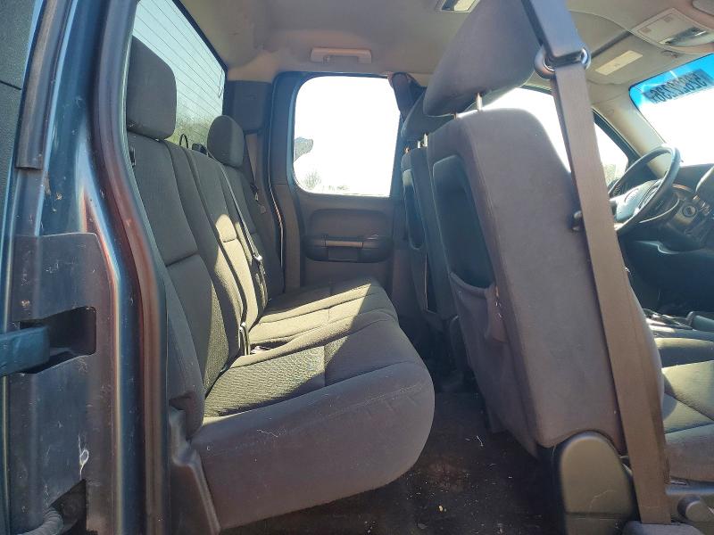 52822236 :رقم المزاد ، 2GTEK19J171539470 vin ، 2007 Gmc New Sierra مزاد بيع
