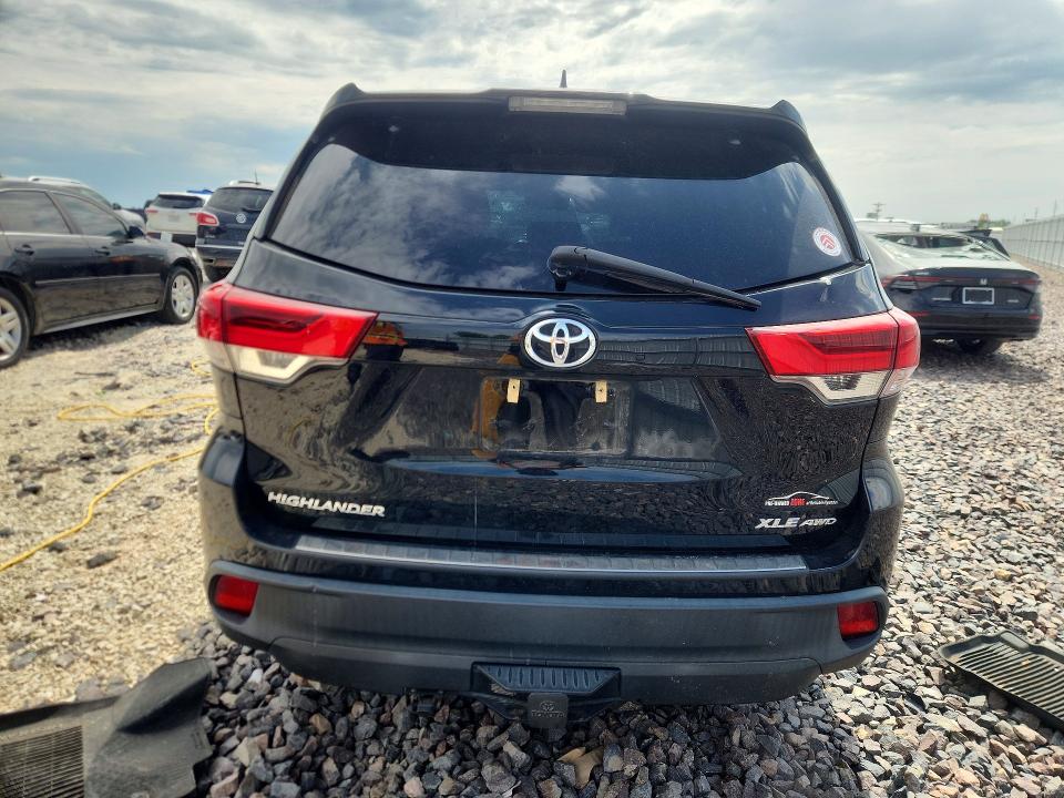 Aukcja sprzedaży 2018 Toyota Highlander, vin: 5TDJZRFH4JS544771, numer aukcji: 53323696