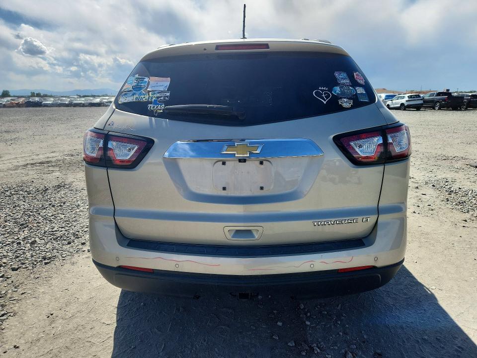 2015 Chevrolet Traverse მანქანა იყიდება აუქციონზე, vin: 1GNKRHKD0FJ136314, აუქციონის ნომერი: 53408366
