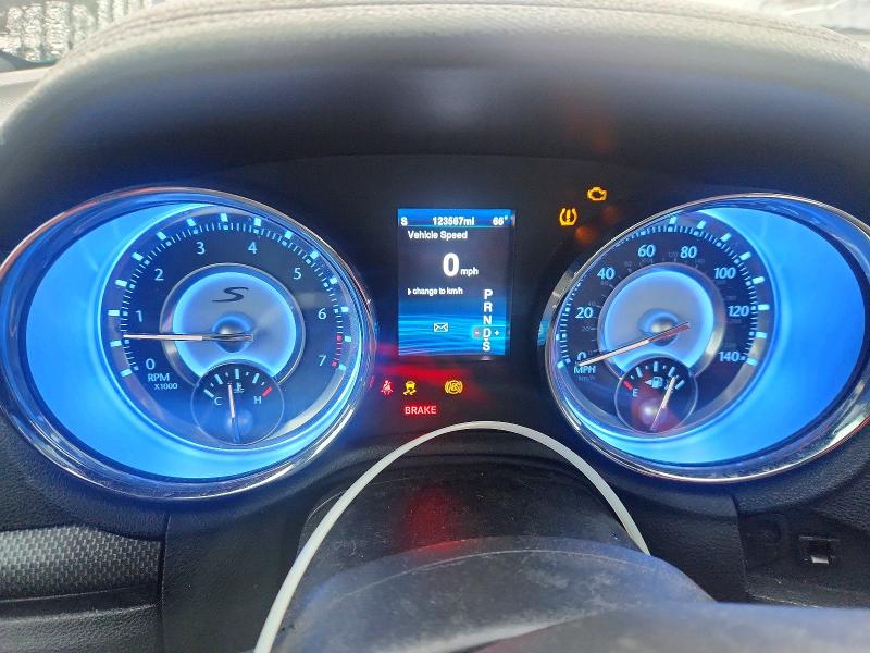2013 Chrysler 300 მანქანა იყიდება აუქციონზე, vin: 2C3CCABG2DH527449, აუქციონის ნომერი: 54427526