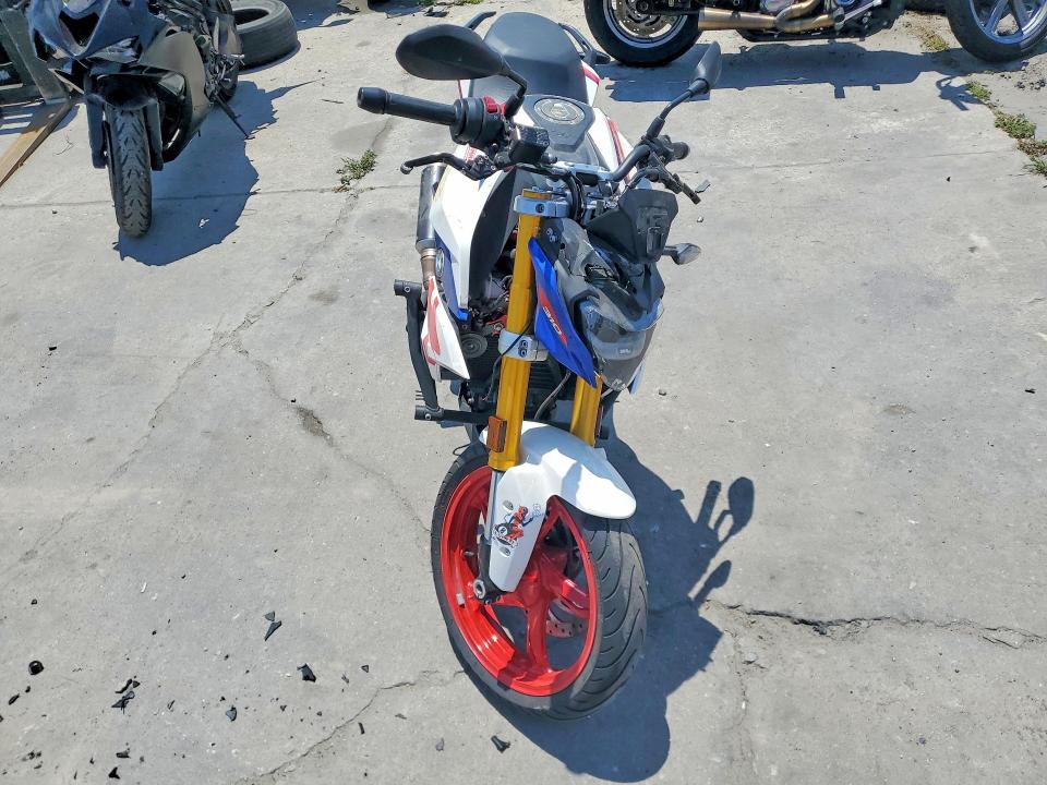 53082686 :رقم المزاد ، WB30G4302PRA42214 vin ، 2023 Bmw G310 مزاد بيع