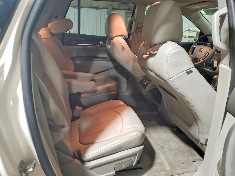 2015 Buick Enclave მანქანა იყიდება აუქციონზე, vin: 5GAKRBKD0FJ332745, აუქციონის ნომერი: 52879026