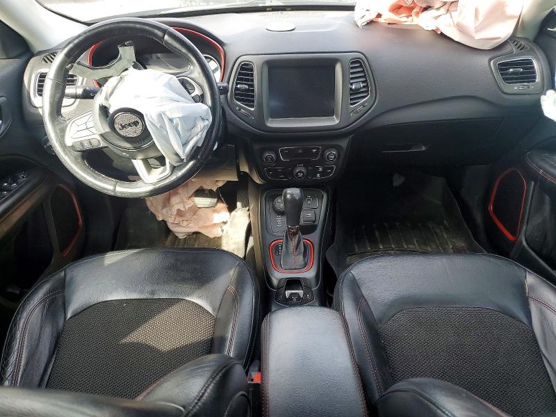 2018 Jeep Compass მანქანა იყიდება აუქციონზე, vin: 3C4NJDDB2JT169043, აუქციონის ნომერი: 54771736