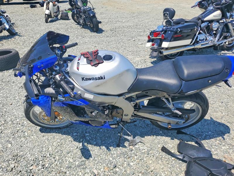 53417826 :رقم المزاد ، JKAZX4J116A061713 vin ، 2006 Kawasaki Zx600 مزاد بيع