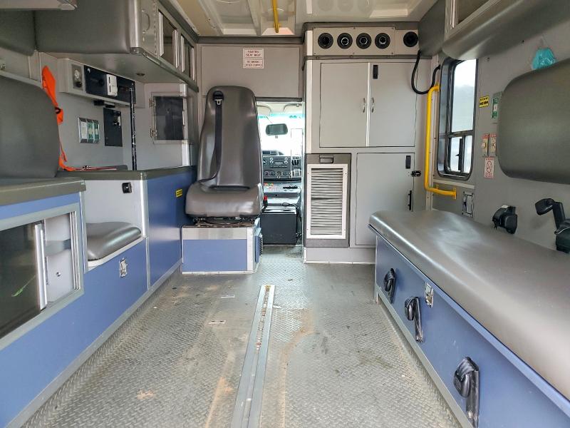 2018 Ford Econoline მანქანა იყიდება აუქციონზე, vin: 1FDWE3FS6JDC19461, აუქციონის ნომერი: 54404176