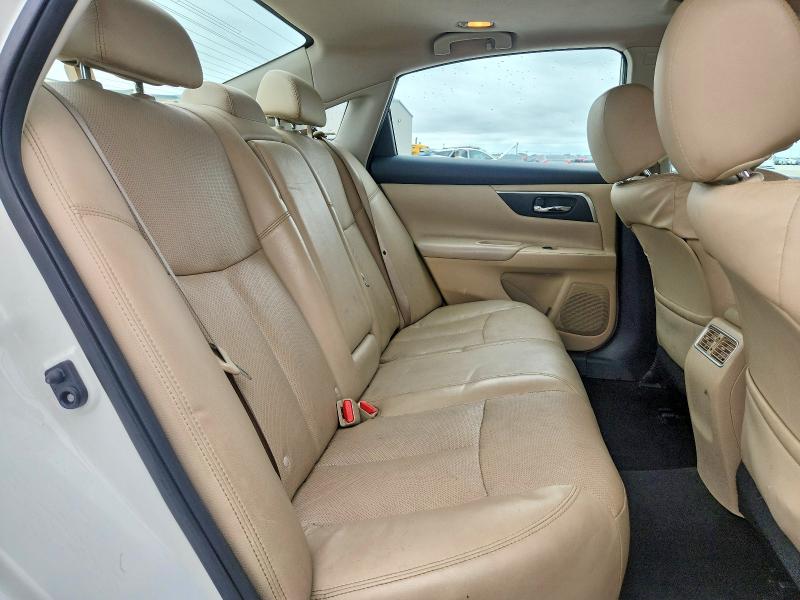 Продаж на аукціоні авто 2016 Nissan Altima, vin: 1N4AL3AP5GC184262, номер лоту: 52783636