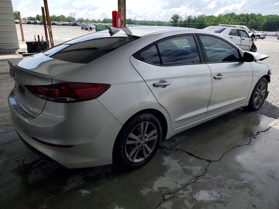 55026716 :رقم المزاد ، 5NPD84LF2JH312858 vin ، 2018 Hyundai Elantra مزاد بيع
