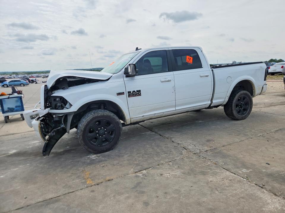 52238506 :رقم المزاد ، 3C6UR5FJ3JG337478 vin ، 2018 Ram 2500 مزاد بيع