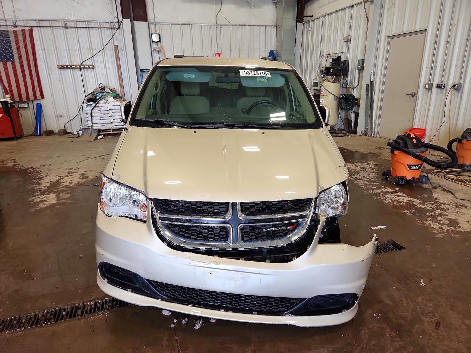 53129116 :رقم المزاد ، 2C4RDGCG3FR559702 vin ، 2015 Dodge Grand Caravan مزاد بيع