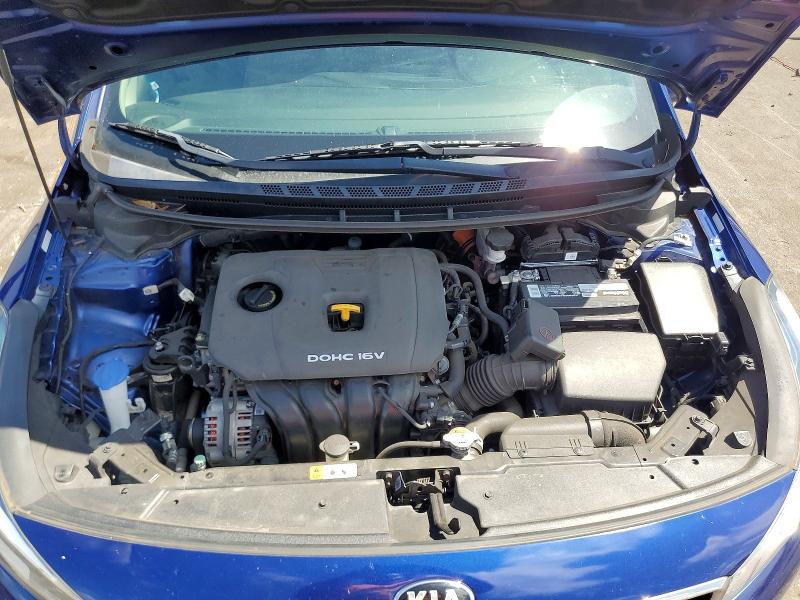 54103136 :رقم المزاد ، 3KPFL4A7XJE196509 vin ، 2018 Kia Forte مزاد بيع