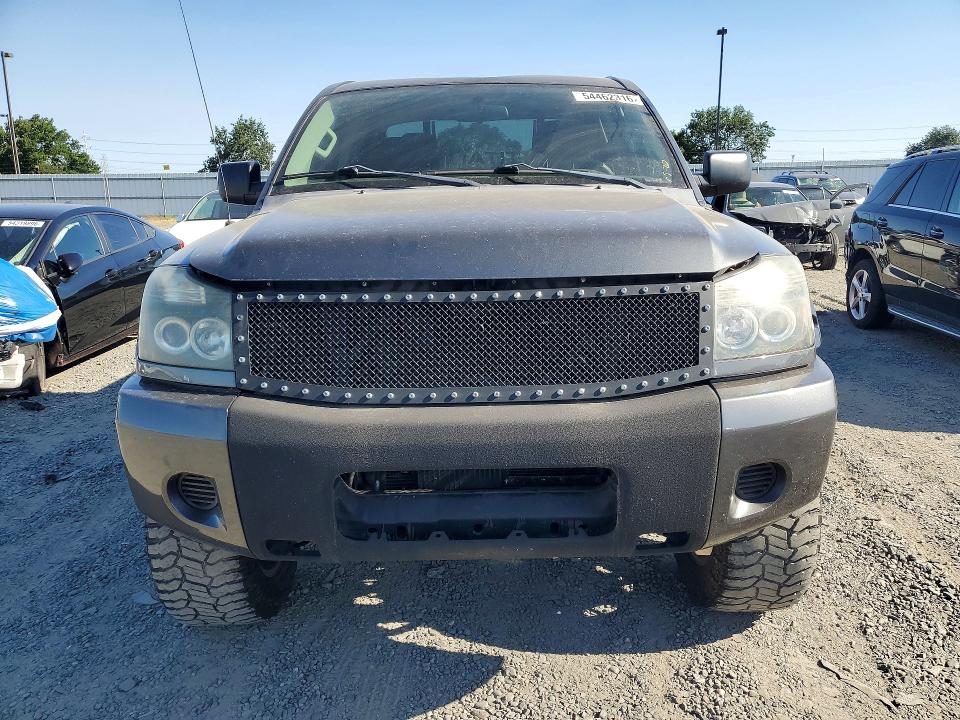 54462316 :رقم المزاد ، 1N6AA0EK0CN318040 vin ، 2012 Nissan Titan مزاد بيع