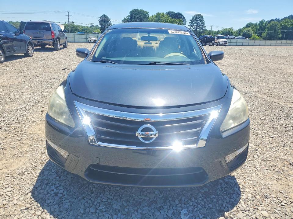 2015 Nissan Altima მანქანა იყიდება აუქციონზე, vin: 1N4AL3AP7FN870192, აუქციონის ნომერი: 52893256
