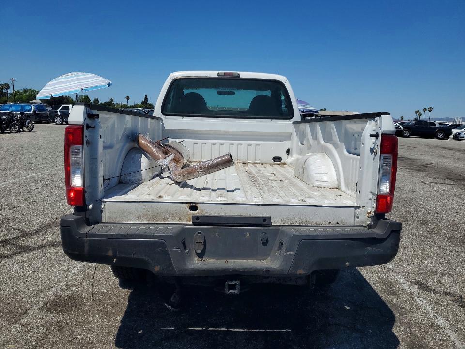 2006 Ford F250 მანქანა იყიდება აუქციონზე, vin: 1FTNF21566ED48455, აუქციონის ნომერი: 54396576
