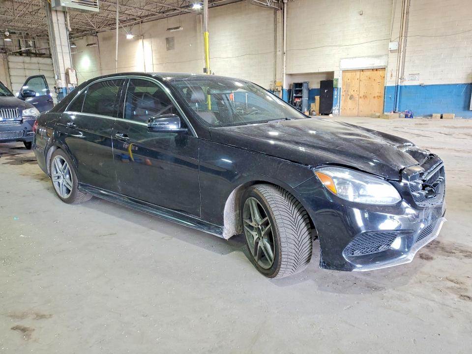 Продажа на аукционе авто 2016 Mercedes-benz E, vin: WDDHF8JB0GB263223, номер лота: 52843656