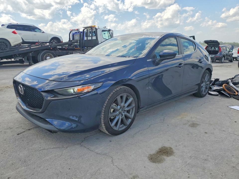 2022 Mazda 3 მანქანა იყიდება აუქციონზე, vin: JM1BPAKLXN1510018, აუქციონის ნომერი: 53257636