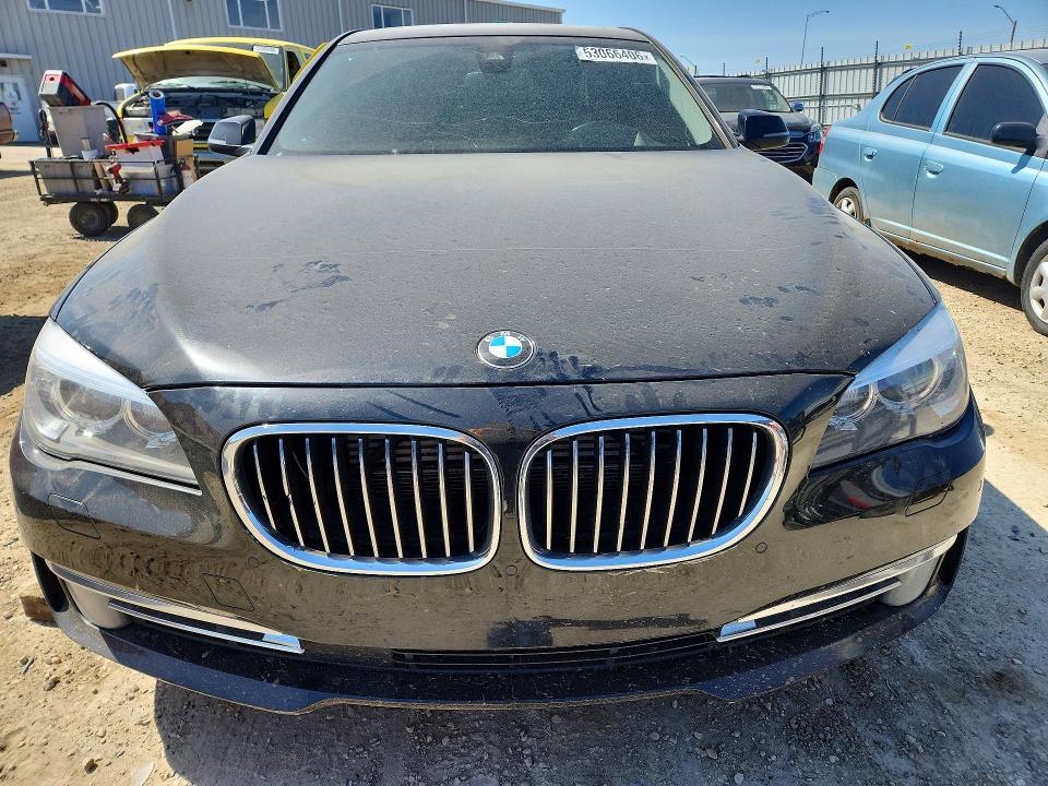 2013 Bmw 750 მანქანა იყიდება აუქციონზე, vin: WBAYB6C53DC998363, აუქციონის ნომერი: 53066406