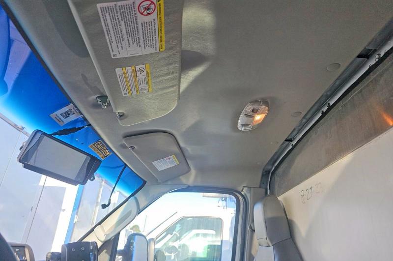 Продажа на аукционе авто 2023 Ford Econoline, vin: 1FDWE3FK1PDD08489, номер лота: 55567366