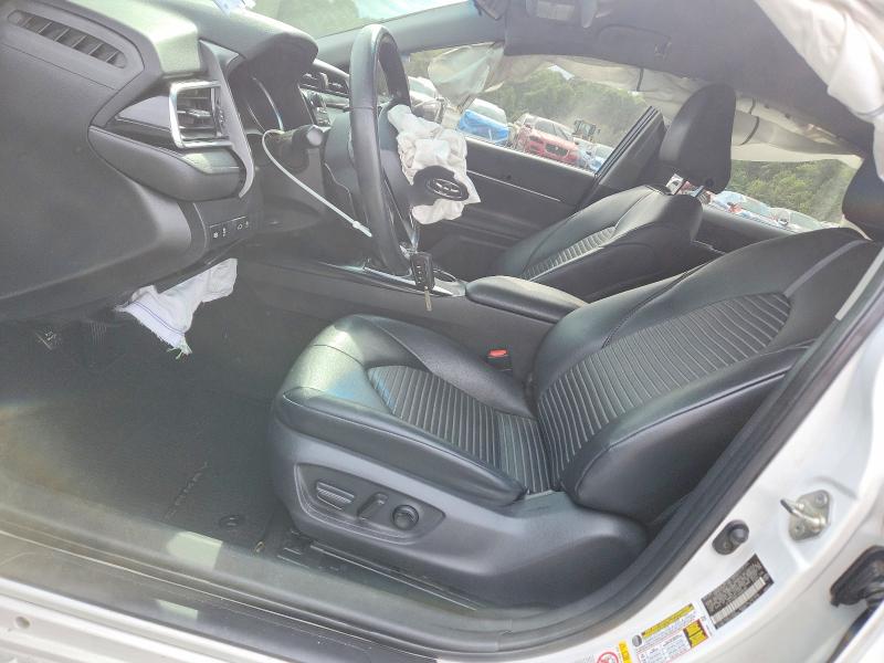 Продаж на аукціоні авто 2018 Toyota Camry, vin: 4T1B11HK5JU569238, номер лоту: 53312636