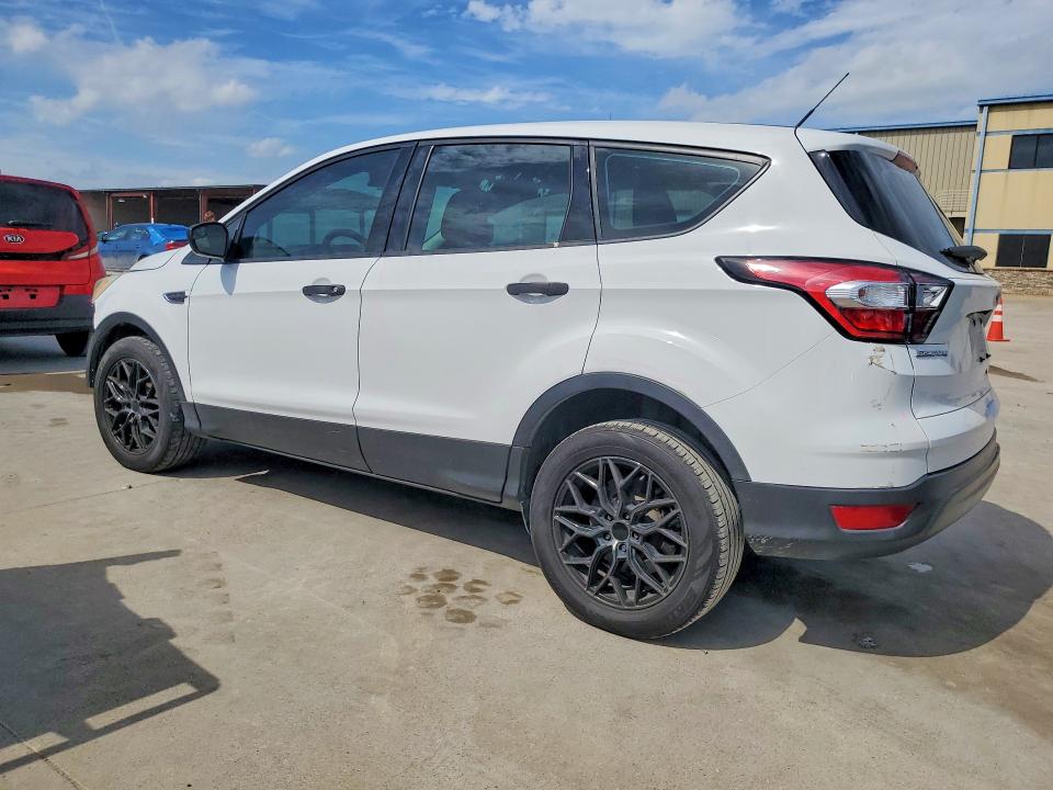 Продажа на аукционе авто 2017 Ford Escape, vin: 1FMCU0F76HUC65804, номер лота: 51199436