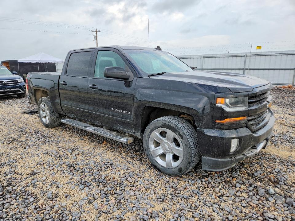 Продажа на аукционе авто 2018 Chevrolet Silverado, vin: 3GCUKREC8JG253812, номер лота: 52961126