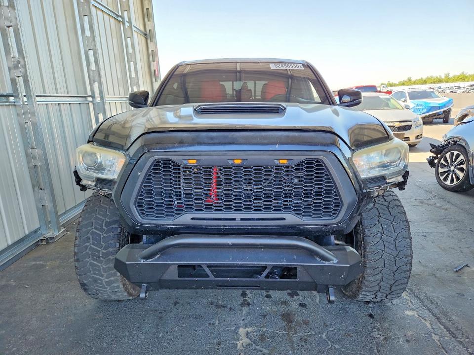 Продаж на аукціоні авто 2017 Toyota Tacoma, vin: 3TMAZ5CN9HM029374, номер лоту: 52498536