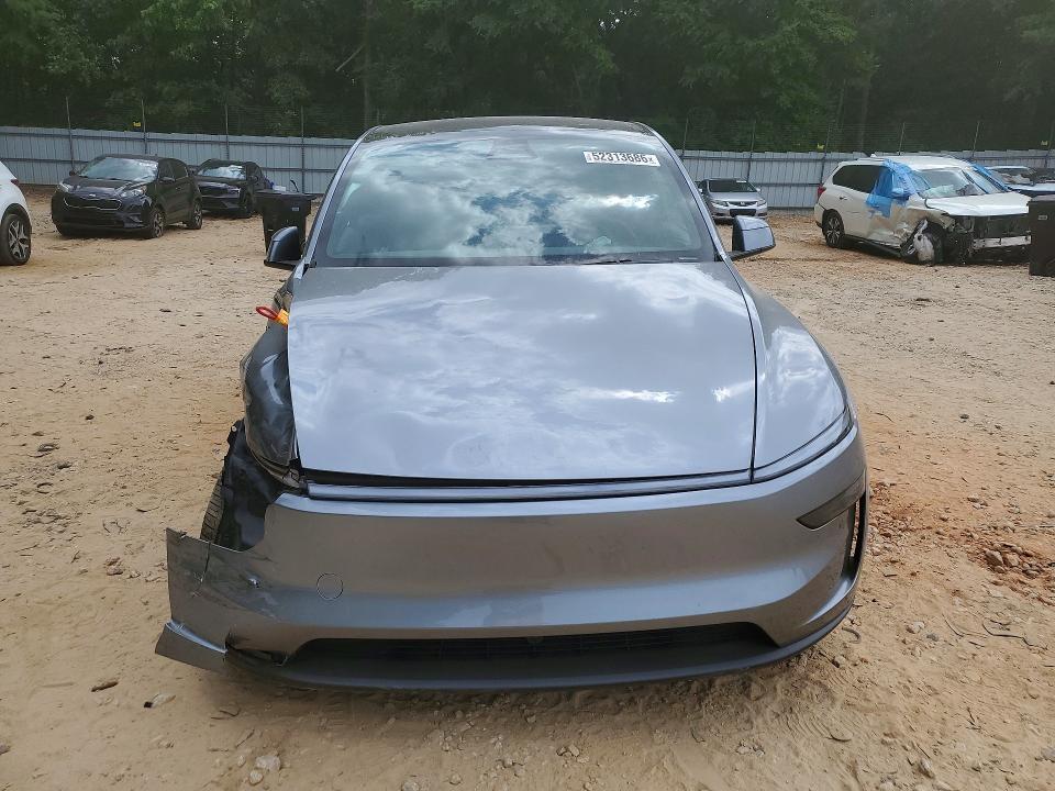 52313686 :رقم المزاد ، 7SAYGDED2TA660399 vin ، 2026 Tesla Model Y مزاد بيع